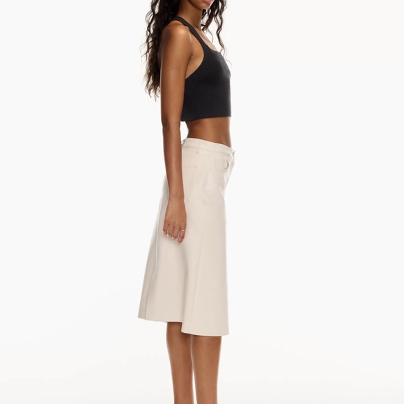 NWOT Aritzia Wilfred Cayenne Top Black XS - Picture 3 of 7